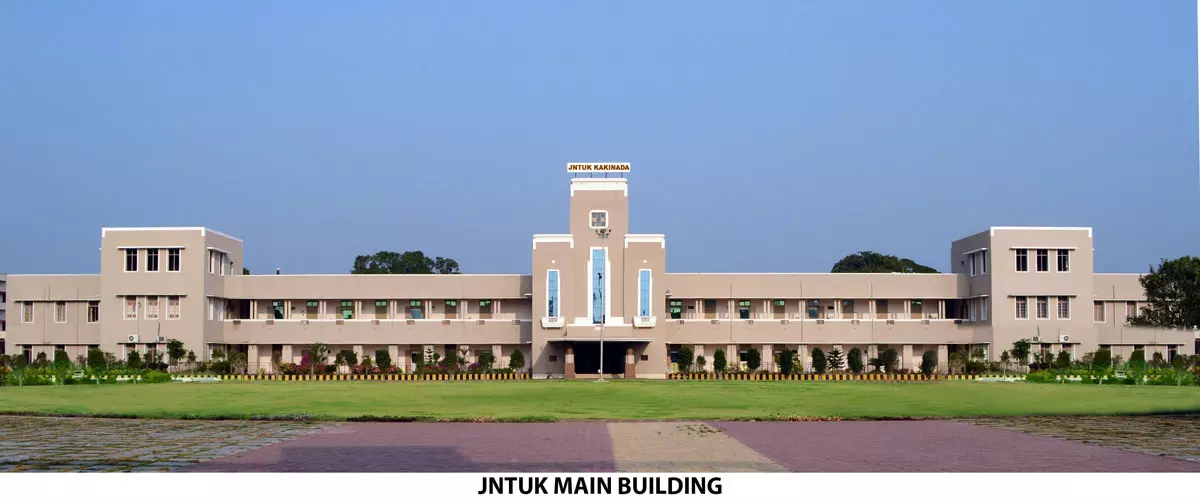 V. Ravindranath Appointed As JNTU-K Registrar