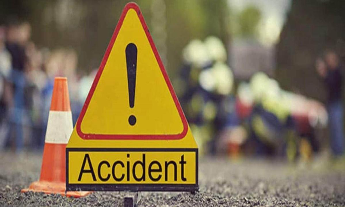 Mother, her two children die in road accident in Khammam