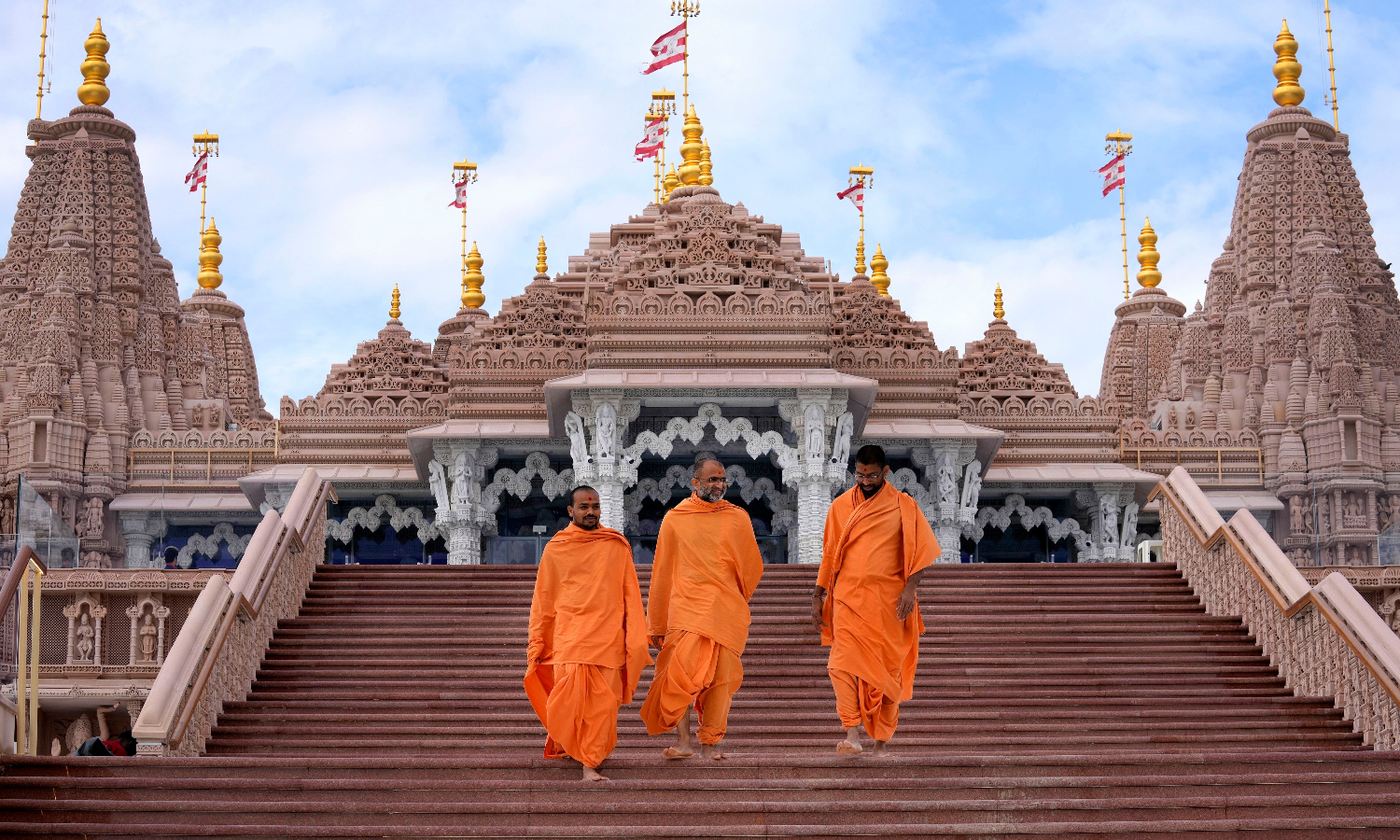 Heavy rains in UAE, opening of first Hindu temple tomorrow, glimpse of Indian culture