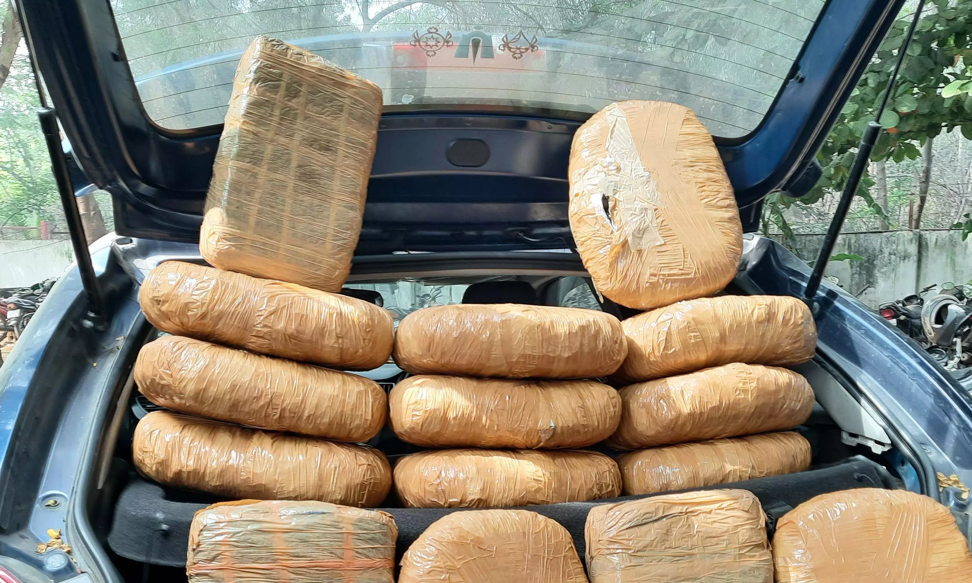 Police Crackdown on Ganja Smuggling