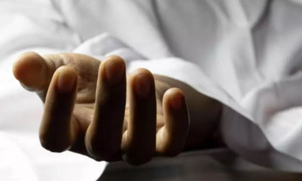 Andhra Pradesh: Unable To Repay Son’s Debts, Couple Ends Lives