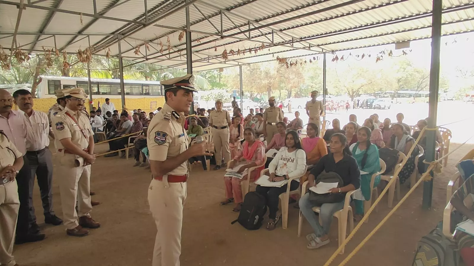 Rachakonda CP Counsels Newly-selected Constable Candidates