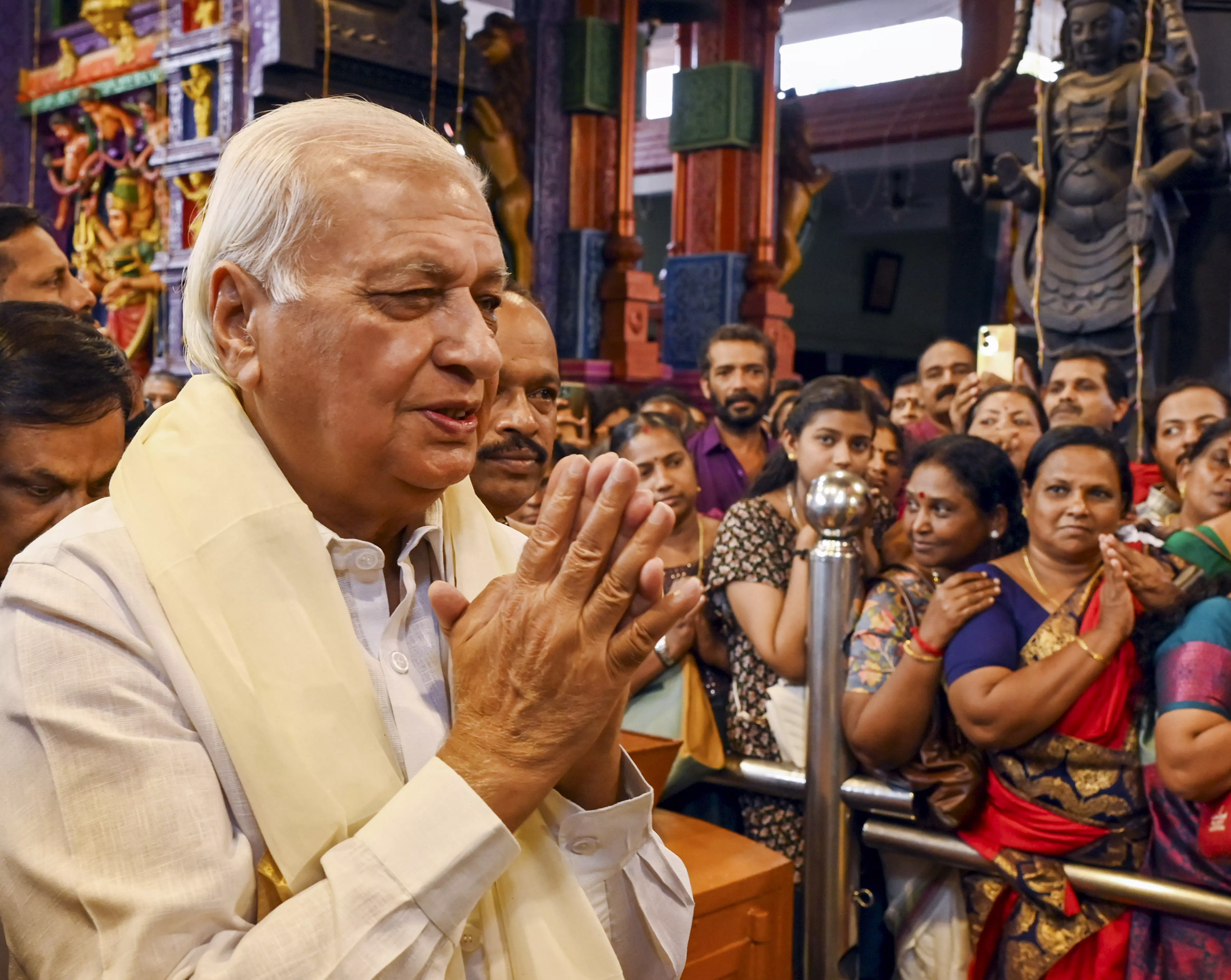 Tens of thousands of women offer pongala at Keralas Attukal Devi temple