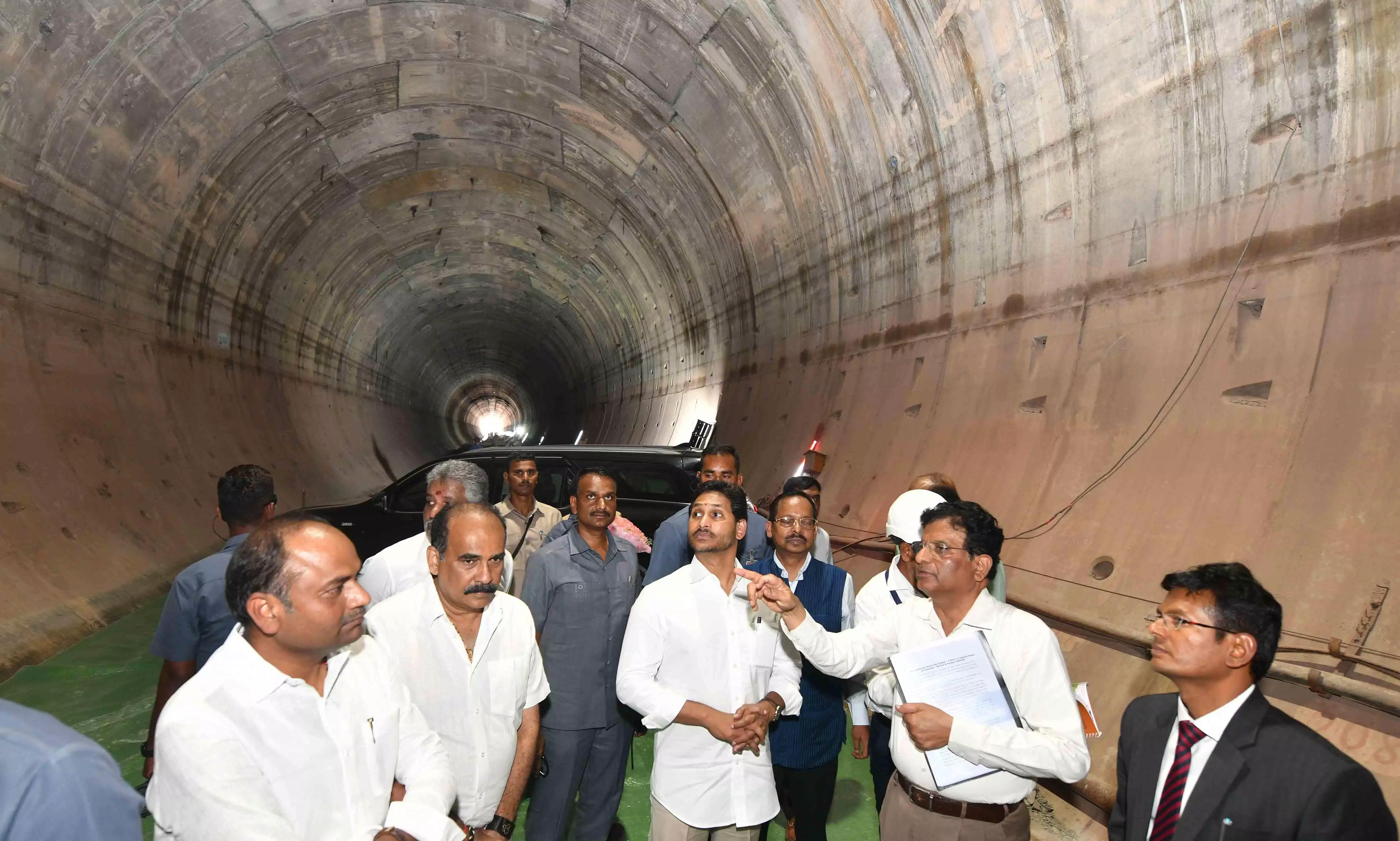 Veligonda project’s twin tunnels turns a reality