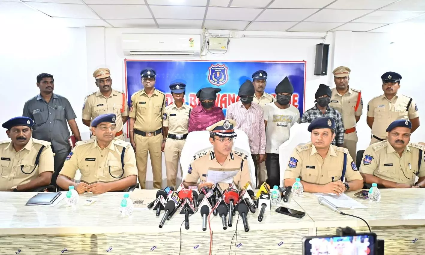 Hyderabad Police Arrests Dakkali Gang Responsible for Snatching Gold Chains