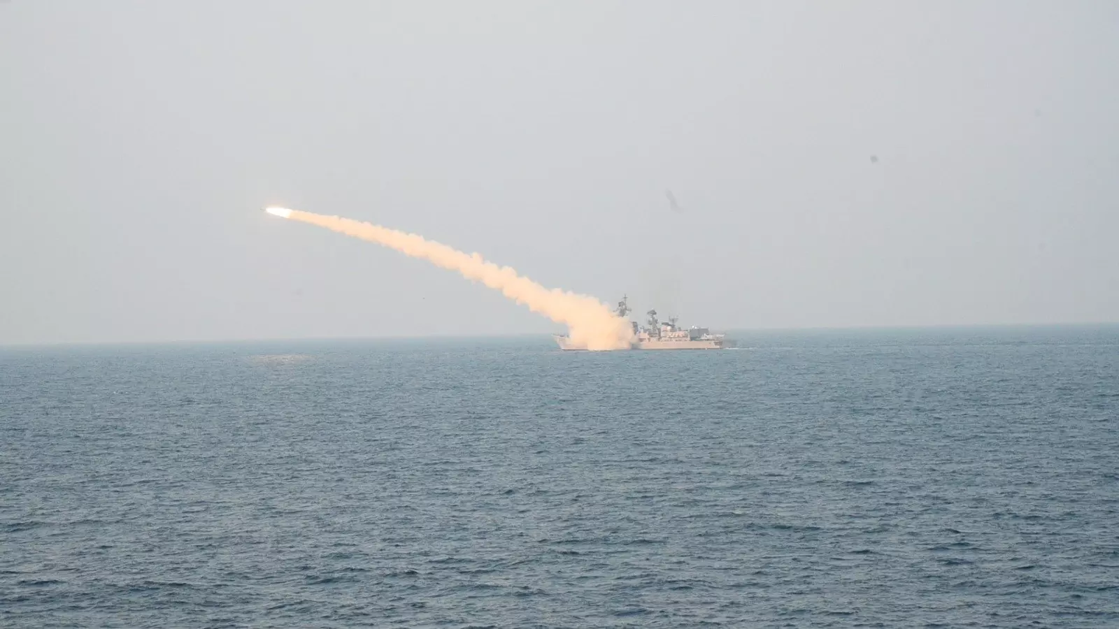 Indian Navy Conducts Poorvi Lehar Exercise to Enhance Maritime Security Preparedness