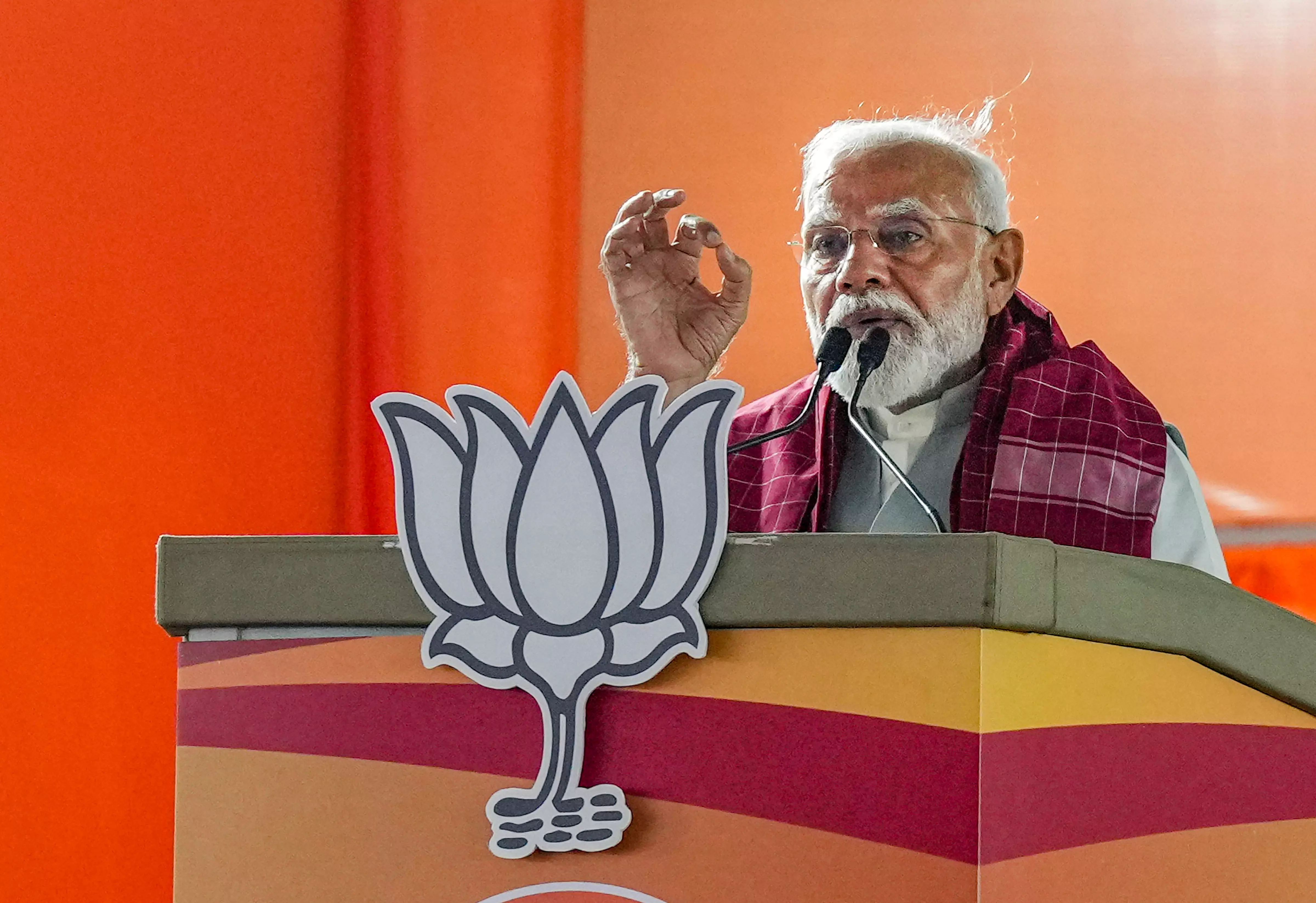 EC Examines Congress Complaint Against PM Modis Speech