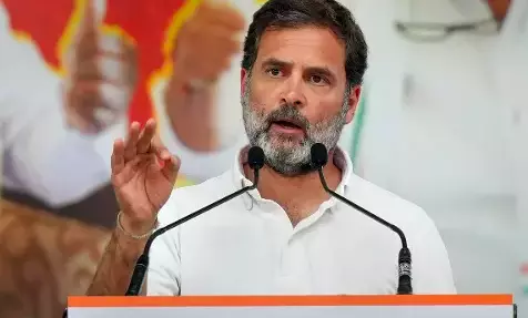 Rahul Gandhi Criticizes Modi at Vijayapura Rally