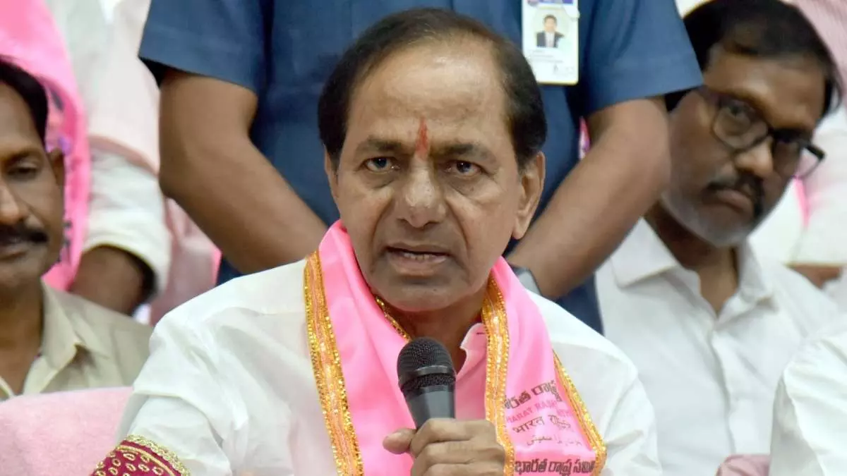 EC Bans KCR From Campaigning for 48 Hours