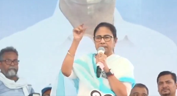 Mamata Hits Back at Bangladesh Leaders Over Bengal, Bihar, Odisha Claim