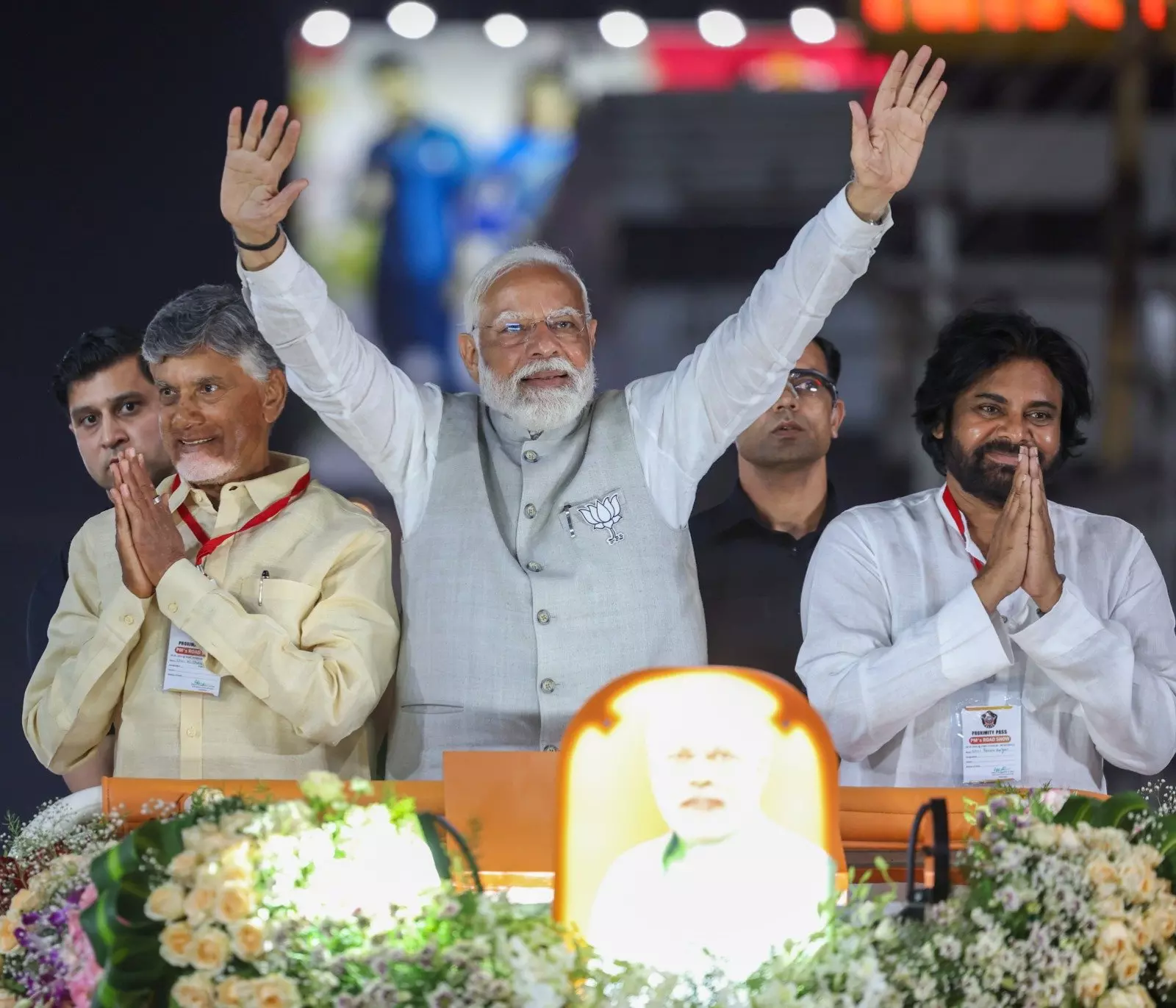 Naidu, PK thank PM Modi for roadshow in Vijayawada