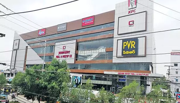 TSRTC Officials Issue Notice to Jeevan Reddy Mall for Default of Lease Amount