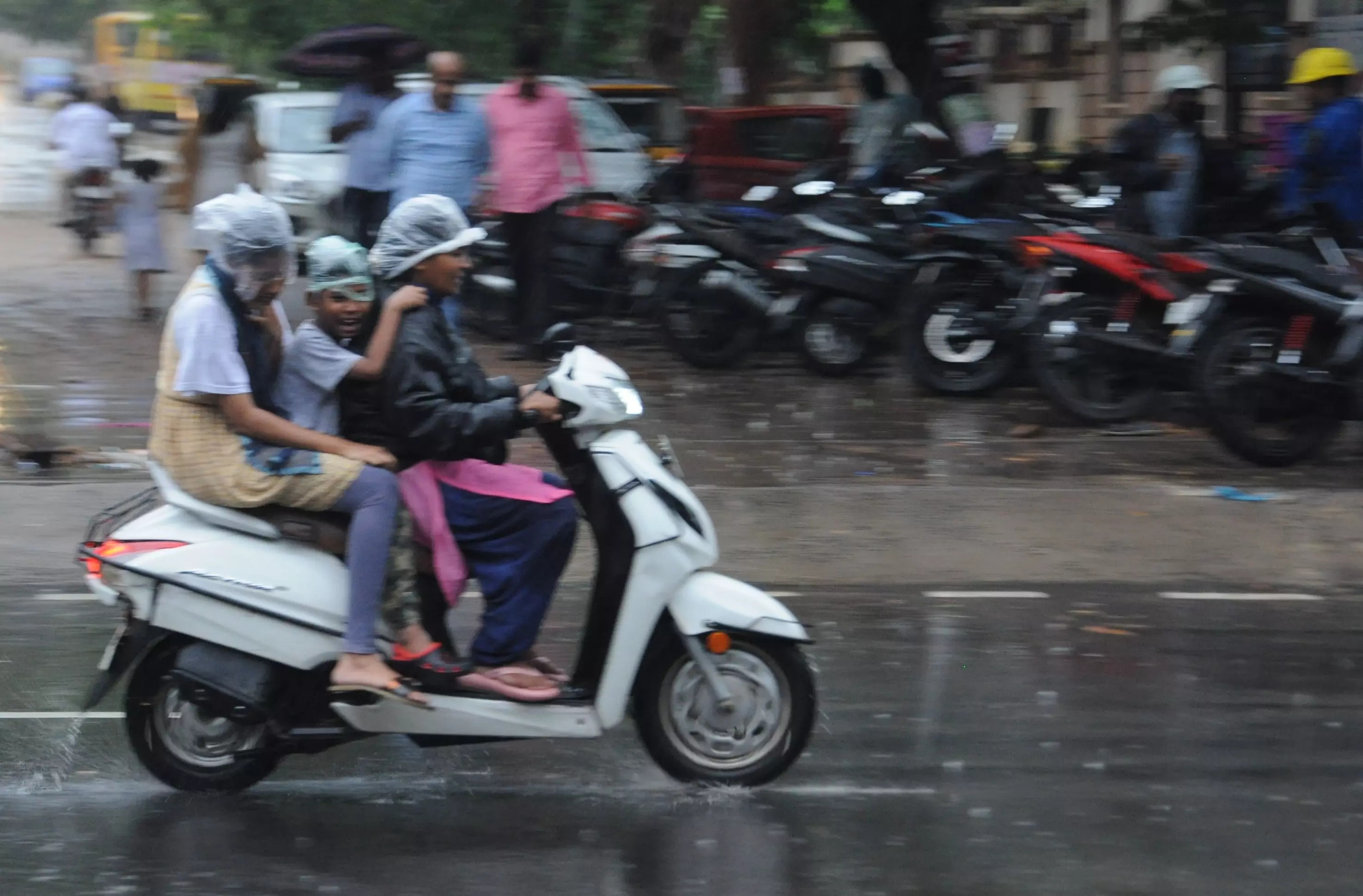 IMD Issues yellow warning for heavy rainfall Across Telangana