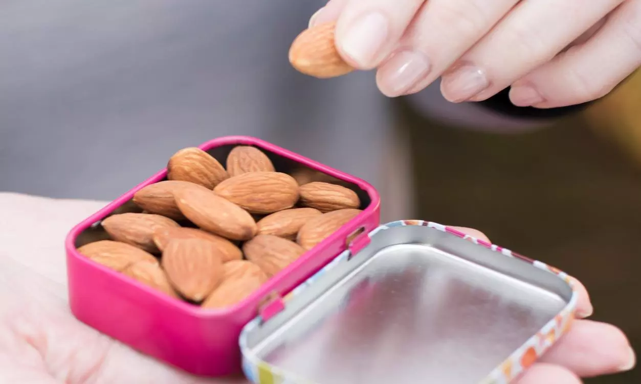 Celebrate Mother’s Day with a Healthier Twist by Gifting Almonds