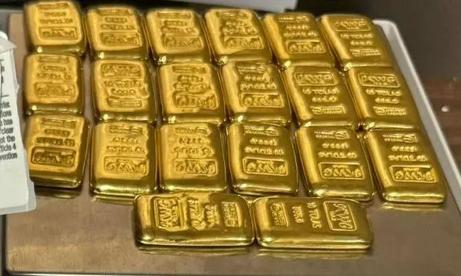 Gold smuggling attempt foiled at Cochin Airport, AIU seizes 20 gold bars