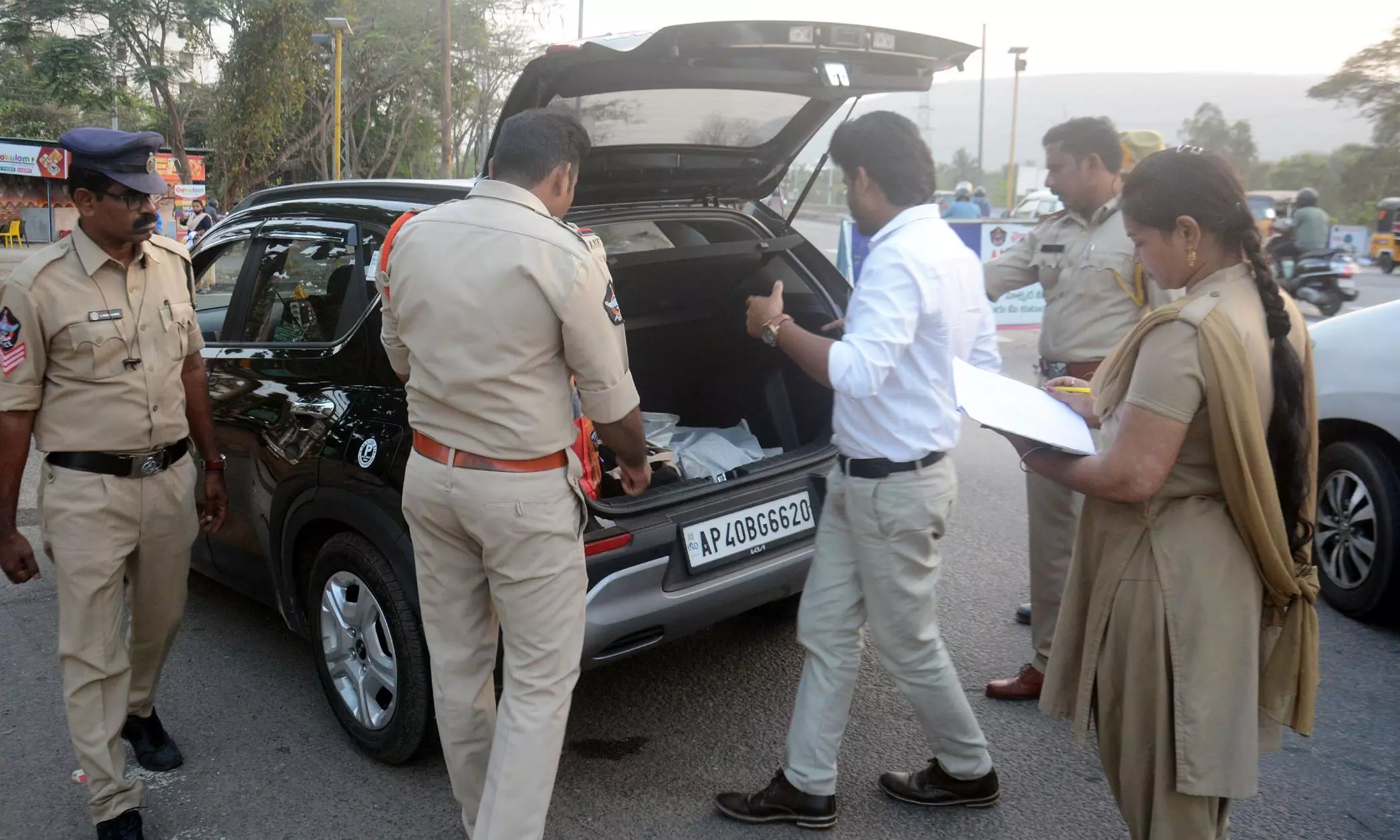 AP Police Deploy Personnel from Karnataka, Tamil Nadu for Poll Duty