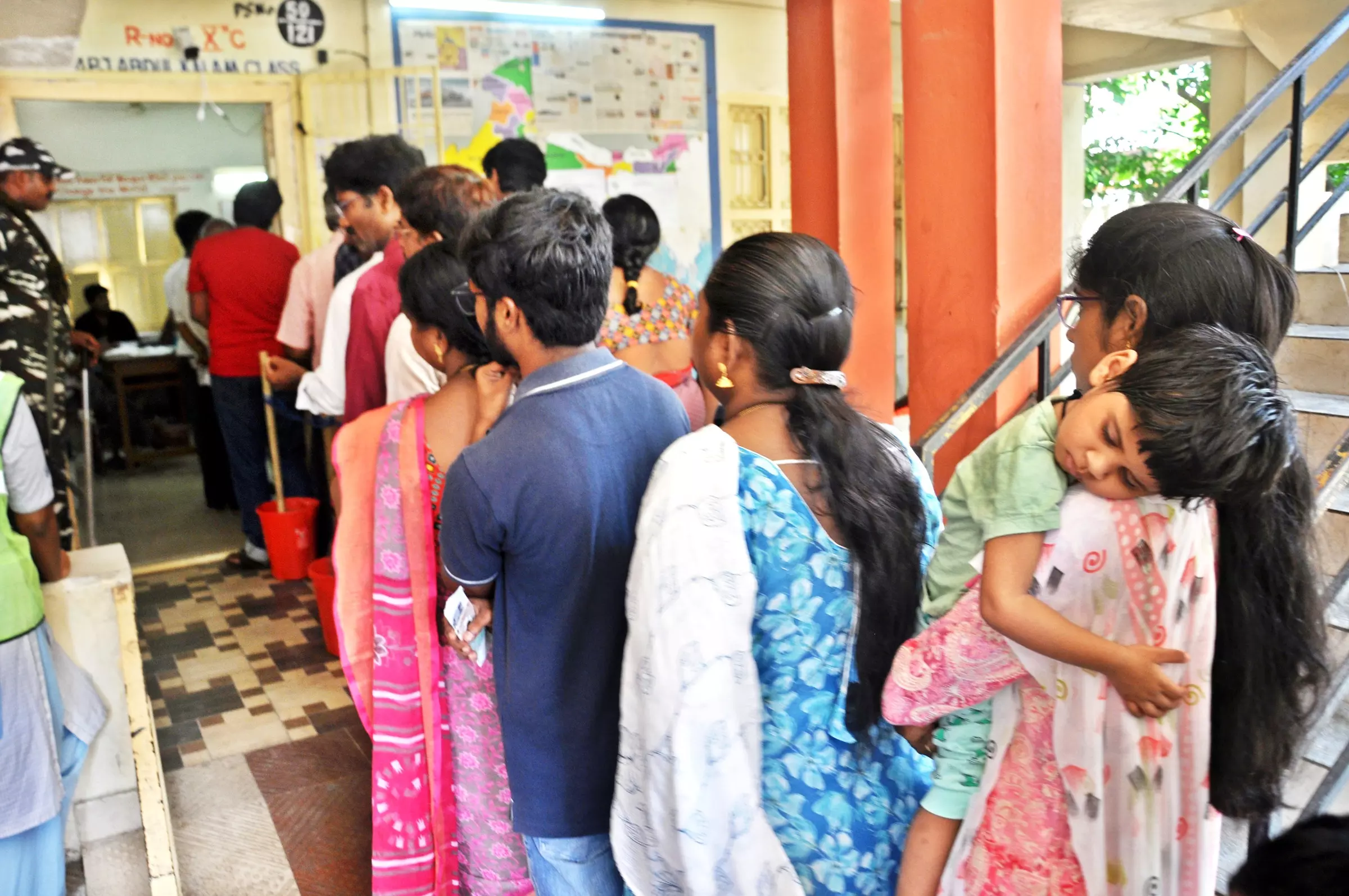 Lactating Mothers at Polling Booths Face Problems