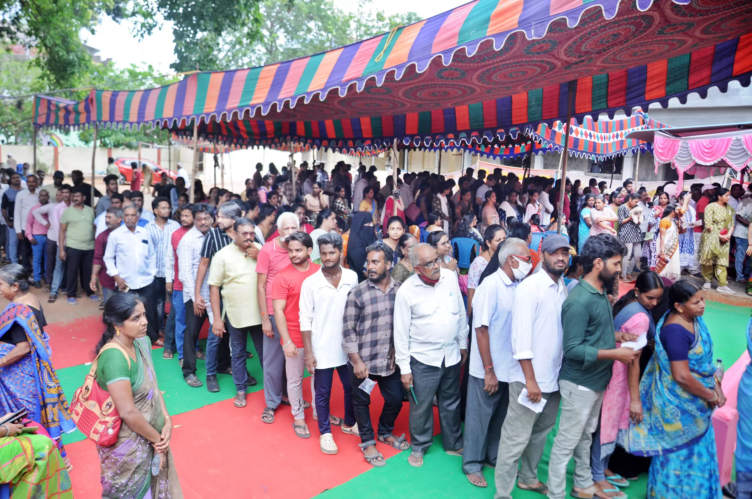 Heavy Turnout for Rayalaseema Elections