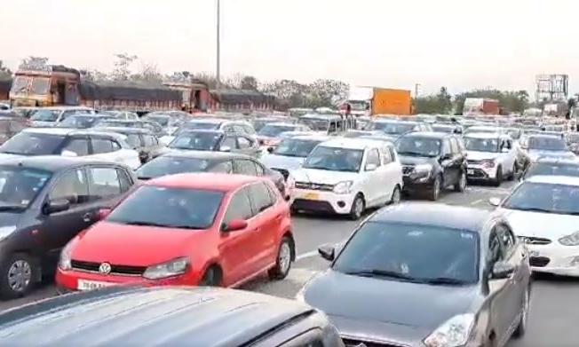 Vehicle retail sales rise 12 per cent to 43 lakh units during 42-day festive demand