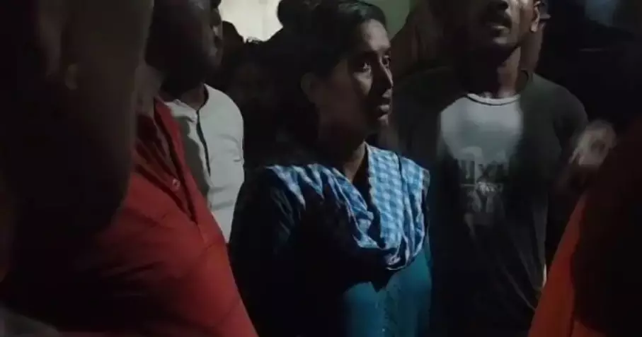 Woman and her Family Members, Beaten up for Voting for BJP