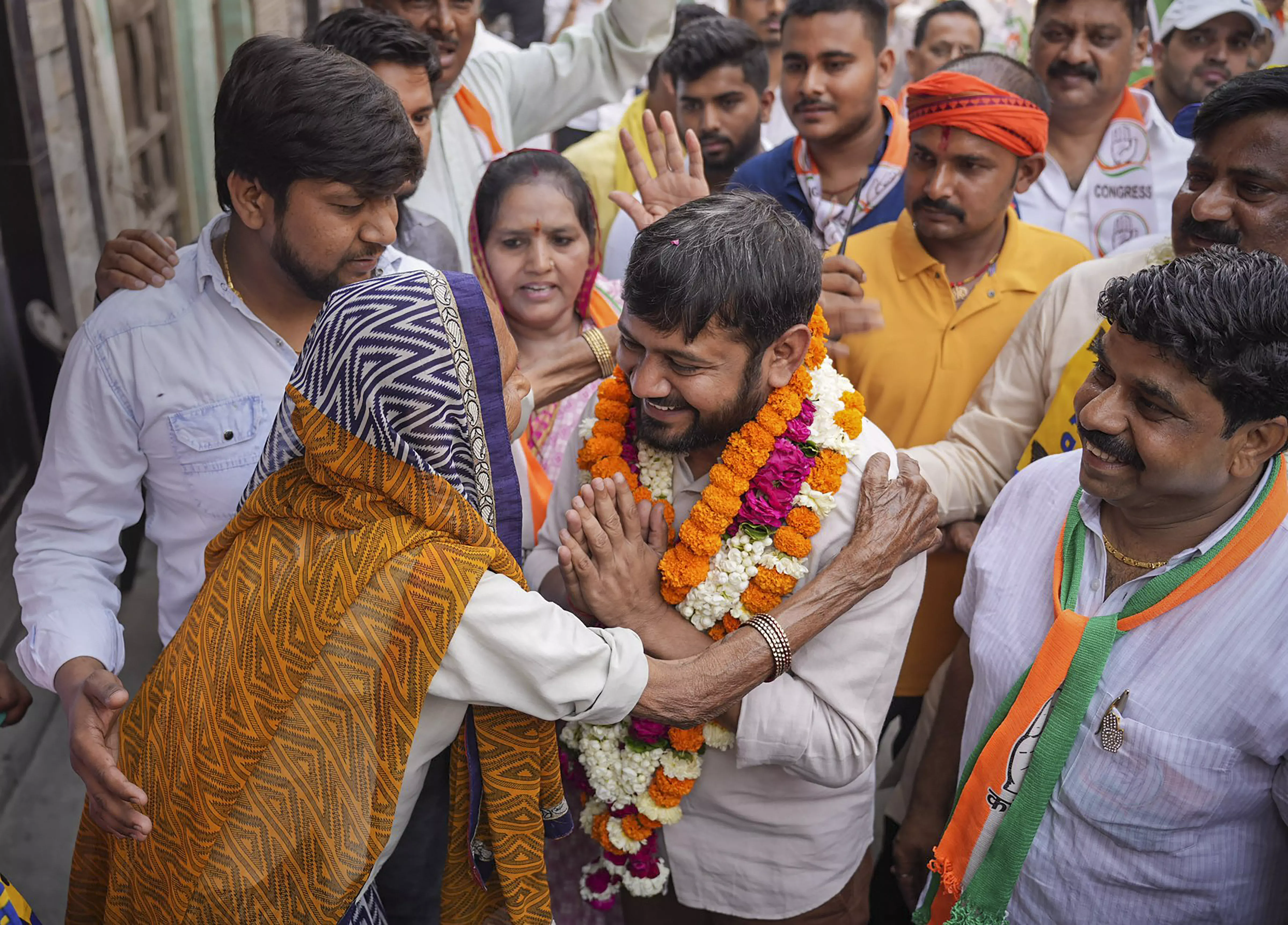 Congress candidate Kanhaiya Kumar assaulted while campaigning in Delhi