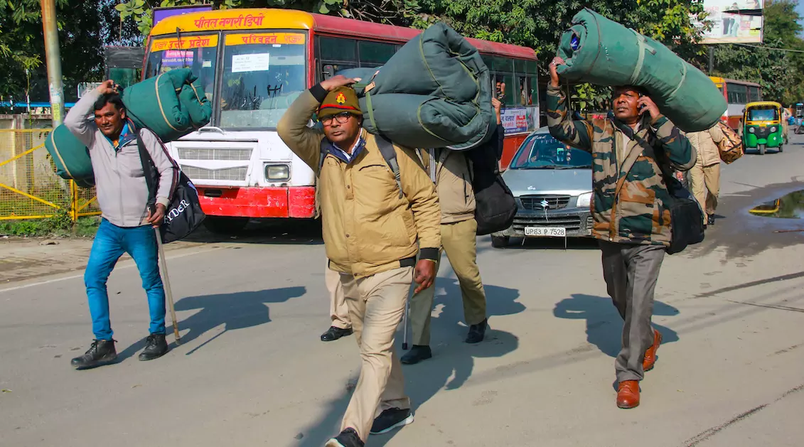 Anakapalli Police Support Retired Home Guard with Financial Aid