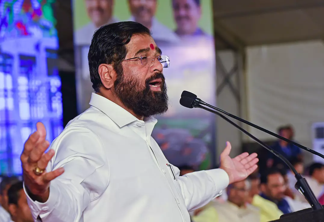 Eknath Shinde says Uddhav has started disliking saffron flag