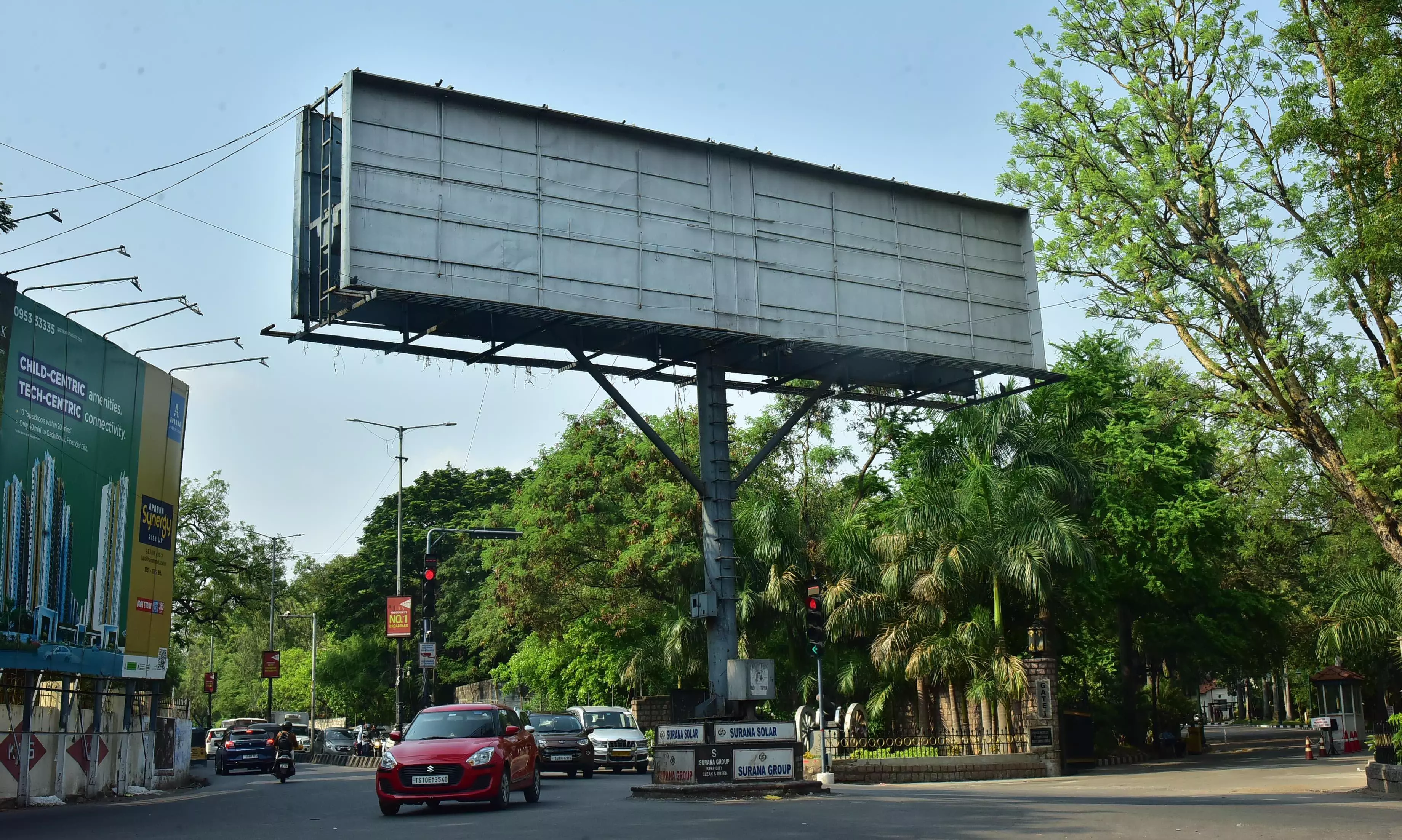 GHMC has No Means to Identify Potential Threats From Hoardings, Trees