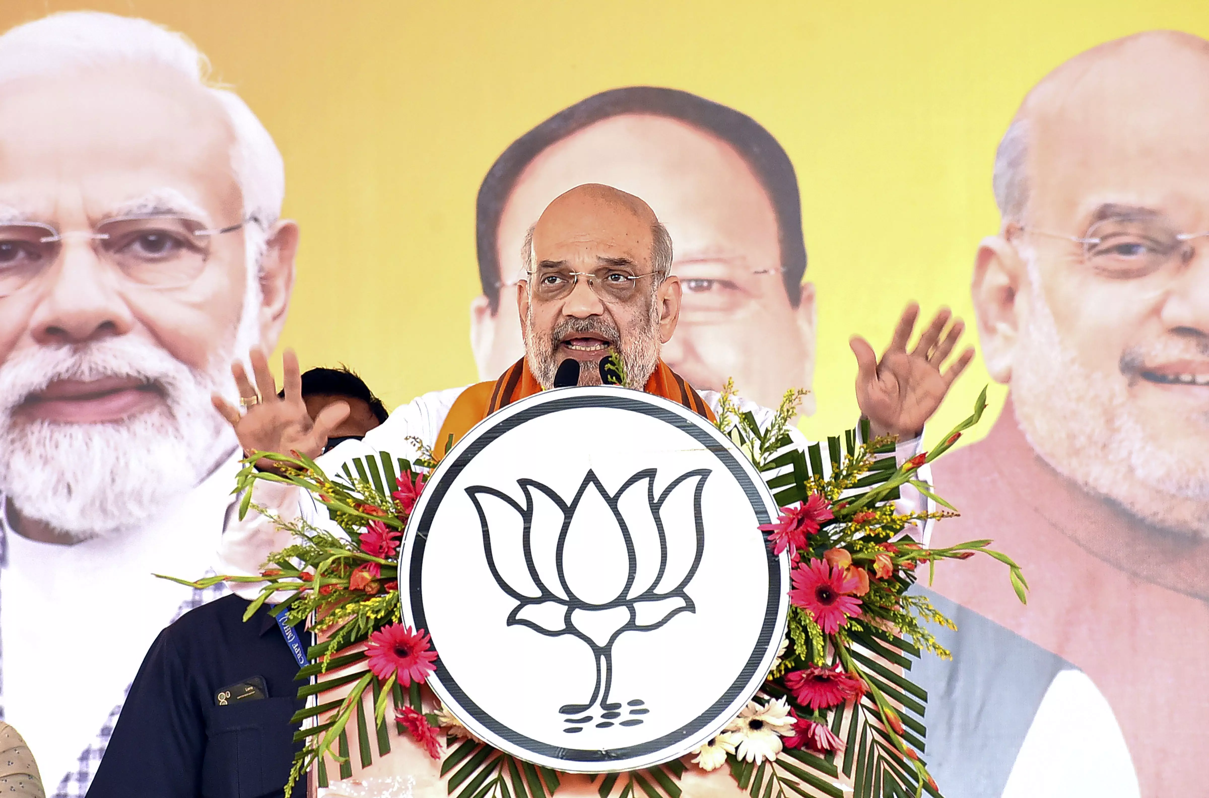 Already got 310 seats in 5 phases: Amit Shah