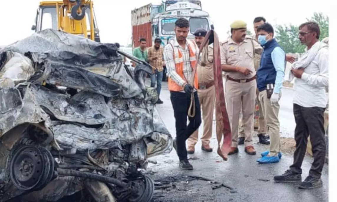 7 killed, 20 injured as truck hits minibus in Ambala