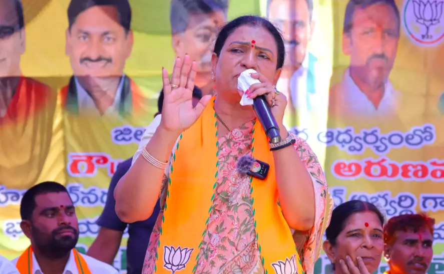 Ranga Reddys Demise Is a Great Loss: DK Aruna