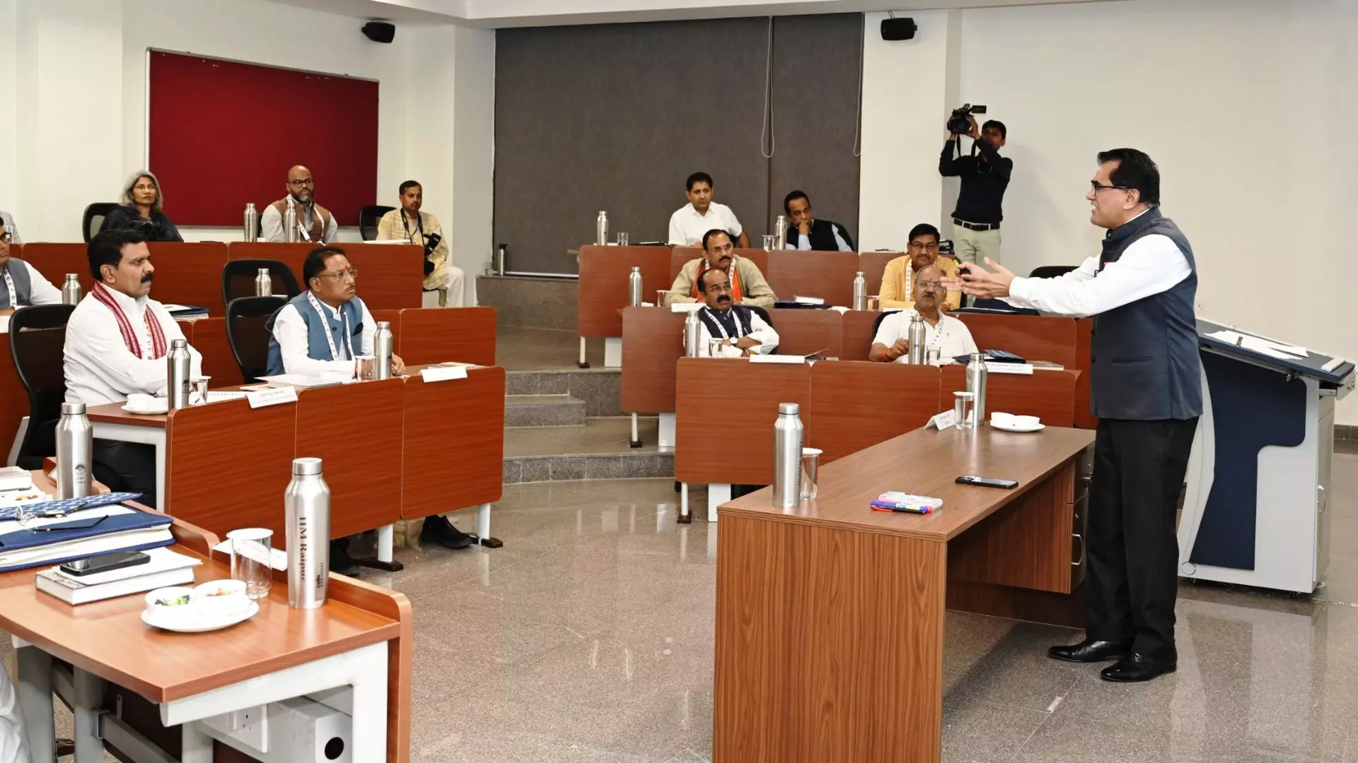 Chhattisgarh Ministers Trained in Good Governance at IIM Raipur