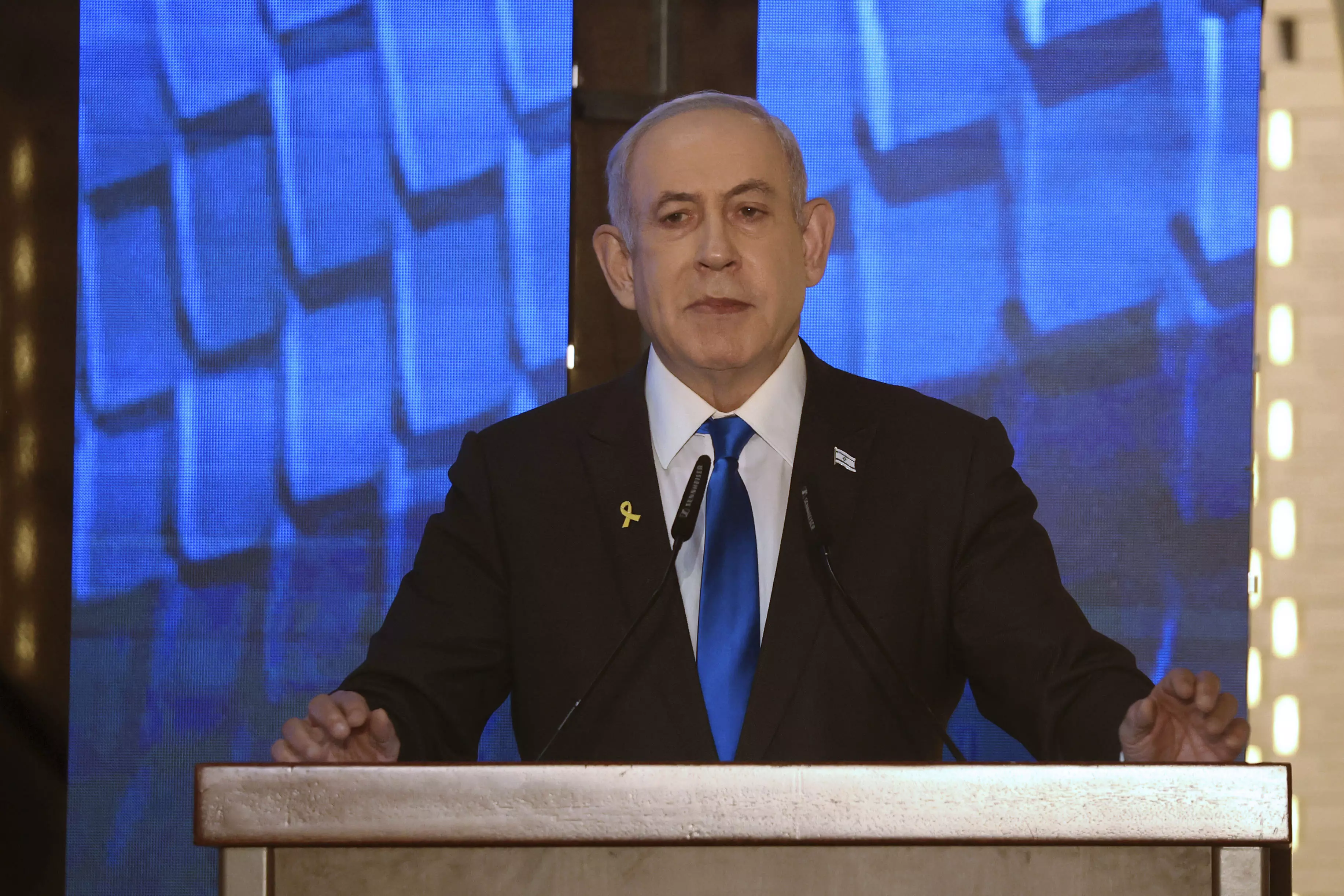 Netanyahu faces growing pressure at home after Bidens Gaza proposal