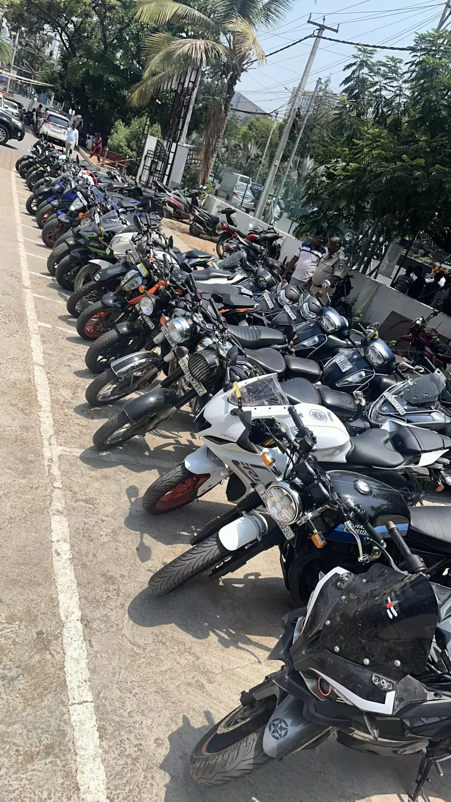 Police Book 50 for Illegal Bike Racing at ITC Kohinoor and Nearby Areas