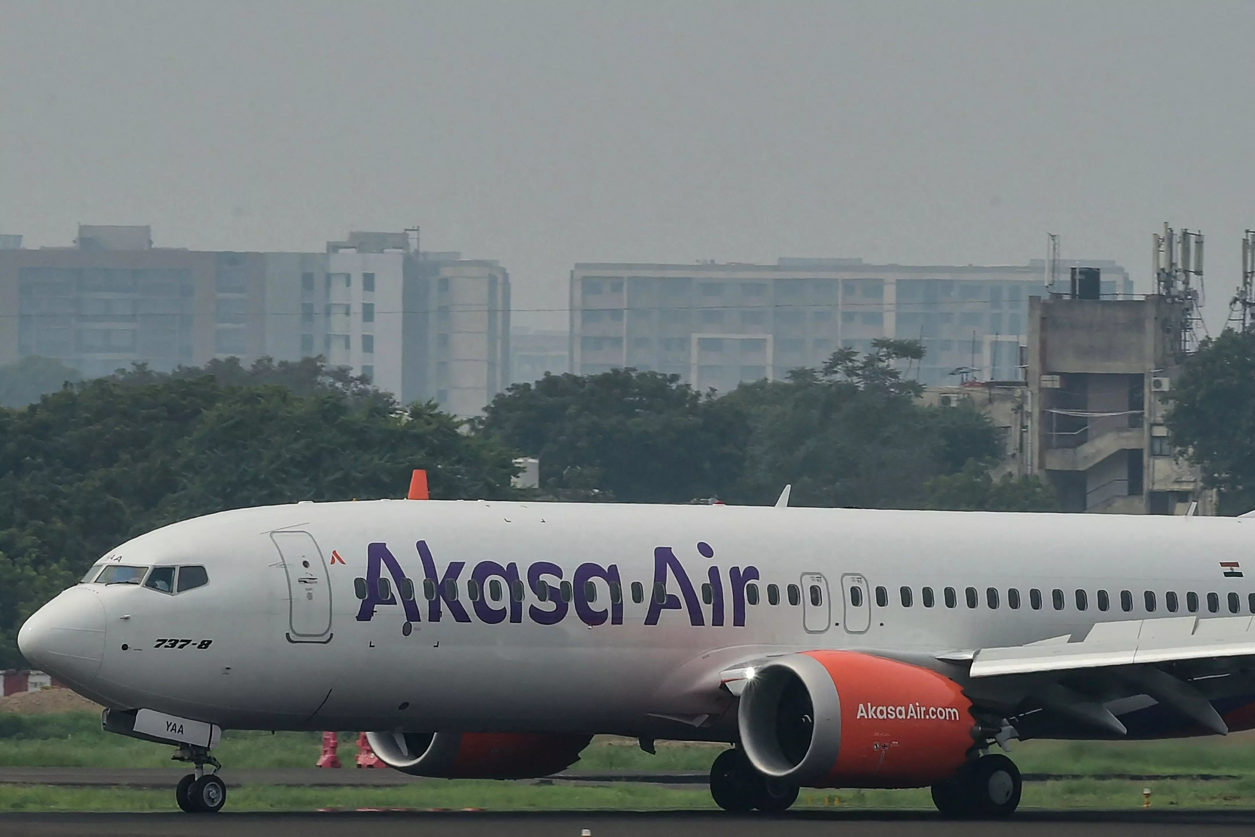 Delhi to Mumbai Akasa Air flight Diverted to Ahmedabad After Security Alert