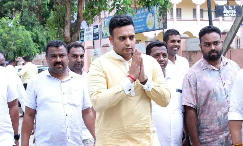 Yaduveer Krishnadatta Chamaraja Wadiyar Wins Mysuru-Kodagu Lok Sabha Seat