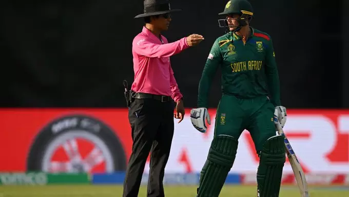 Umpires differ on scrapping of toss