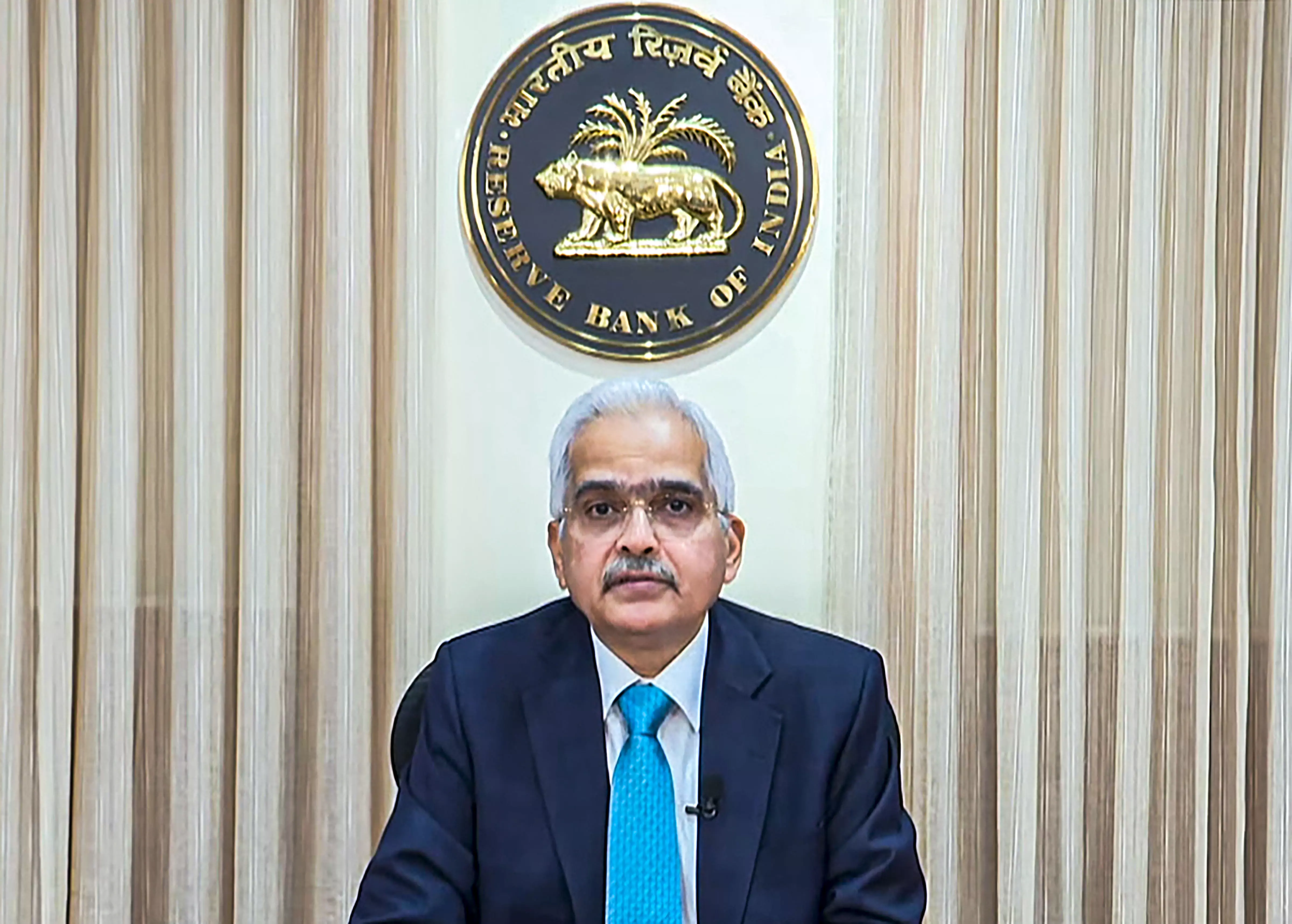 RBI Keeps Interest Rates Unchanged; Policy Committee More Divided