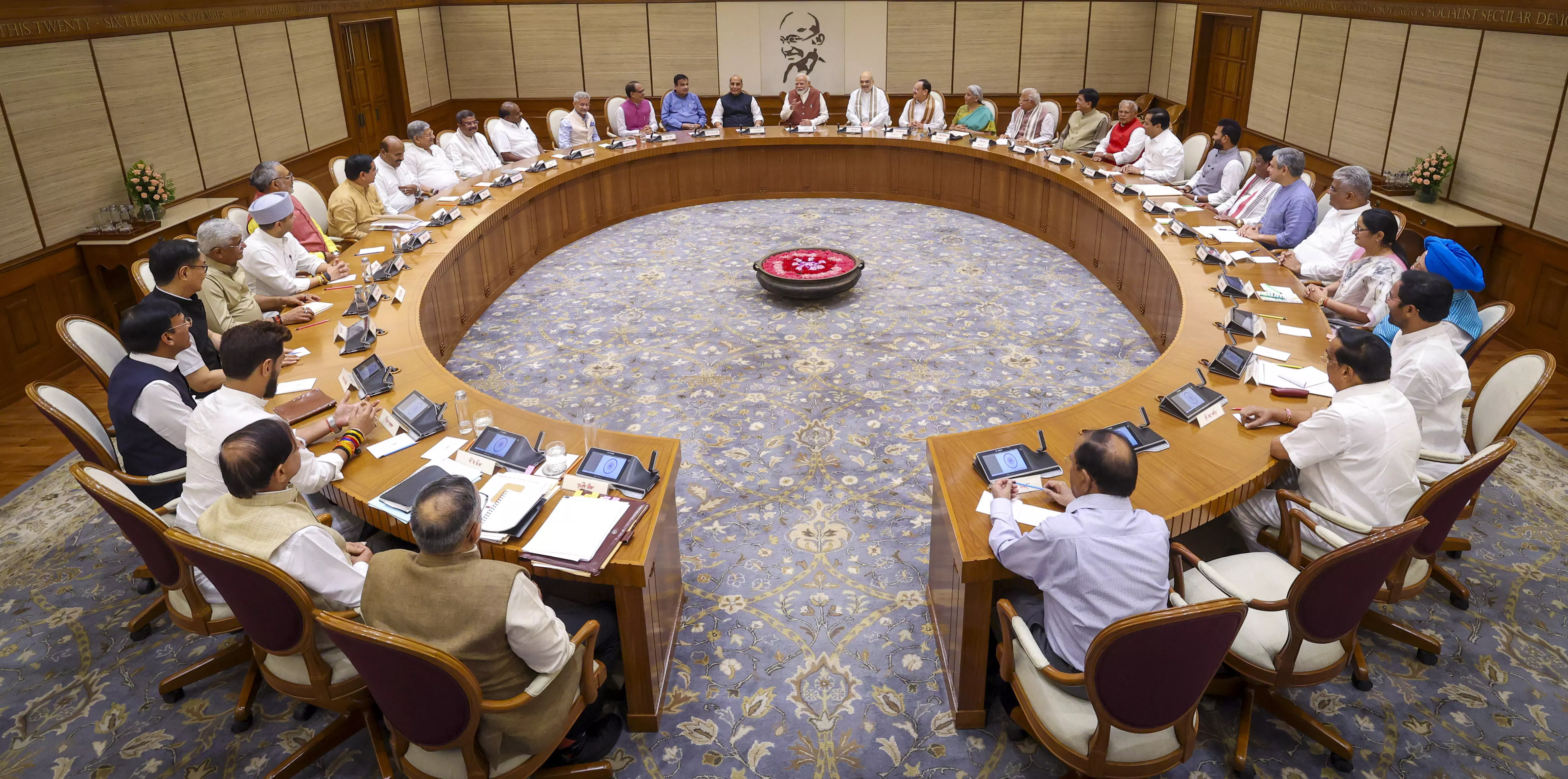 DC Edit | New Cabinet: It’s more continuity than change