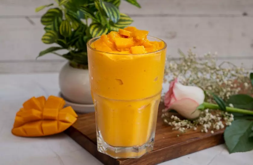 Indias Delectable Mango Delights: A Culinary Journey Through Aamras and Mango Chutney