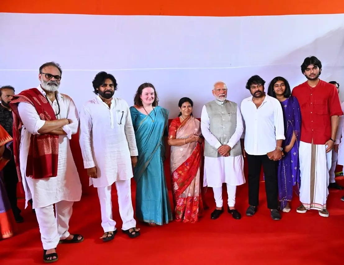 Chiru thanks PM for calling brothers ‘role model