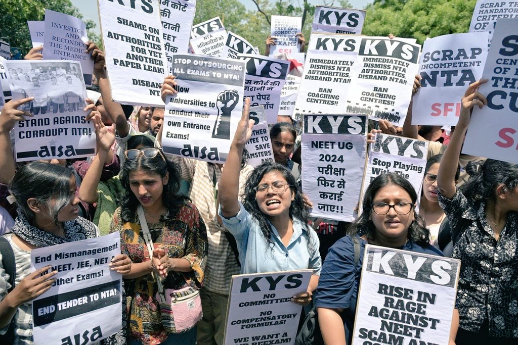 Hyderabad: Student groups Hold Rally Demanding Reconduct of NEET