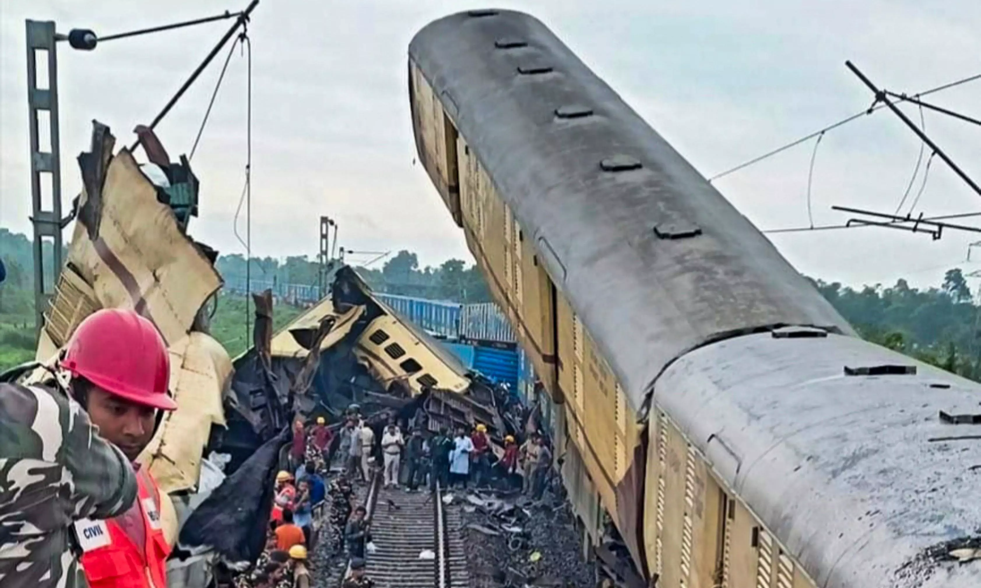 Kanchanjunga Express Train Accident: 19 Trains Cancelled, 24 Diverted