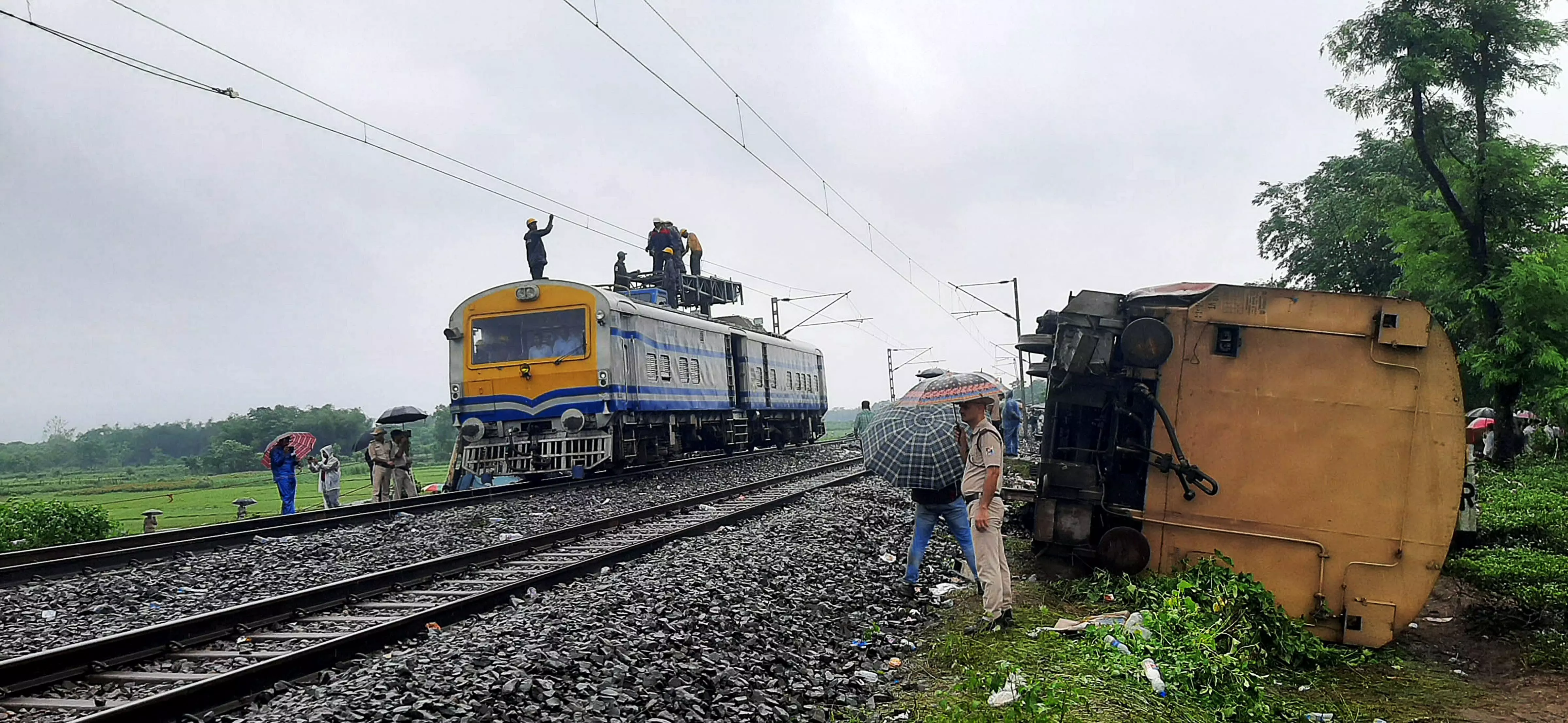 Kanchanjunga Train Accident: FIR on dead train driver for mishap; Toll reaches 11