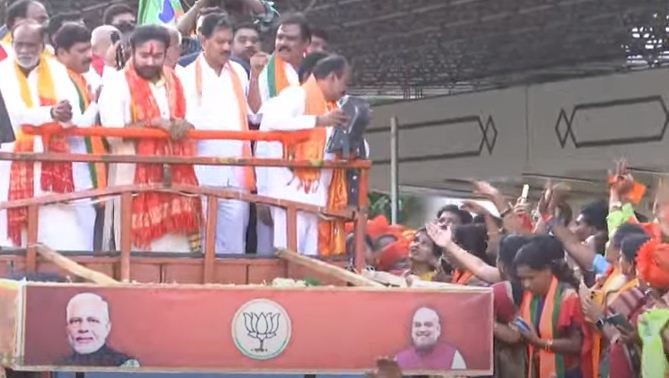 Kishan Reddy gets rousing welcome at Begumpet airport