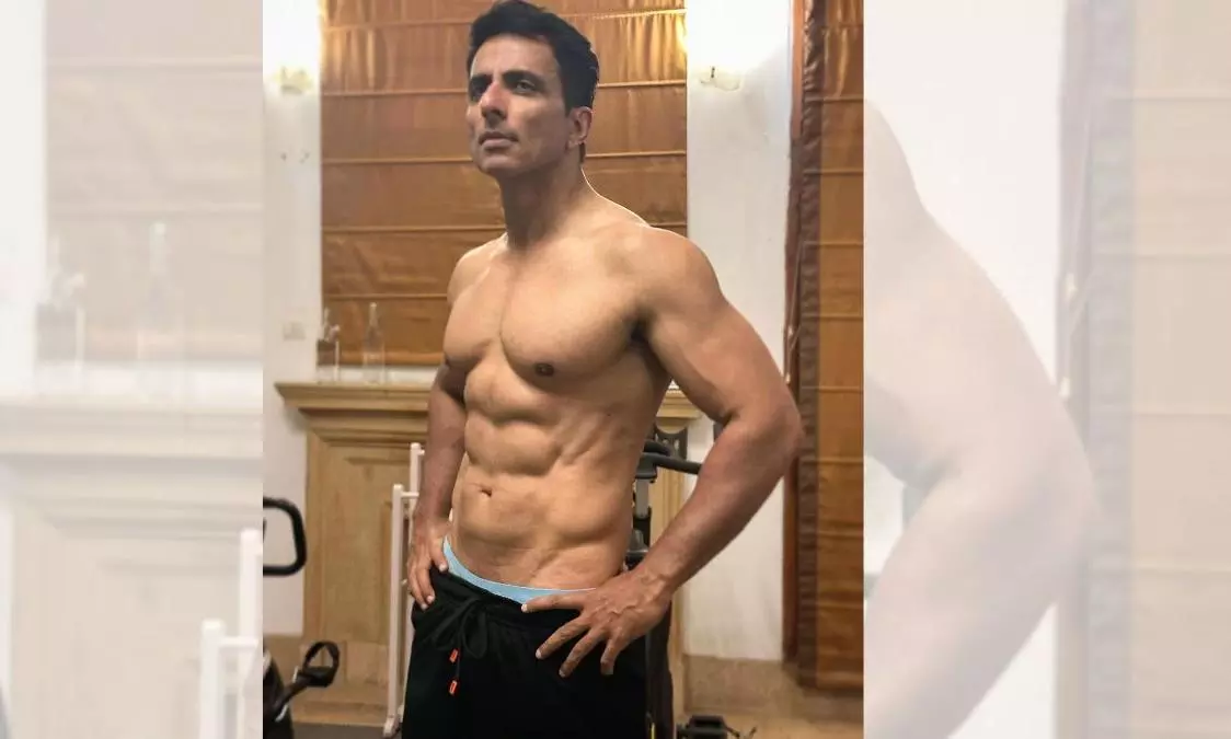 Fateh actor Sonu Soods Fitness Video Revealed