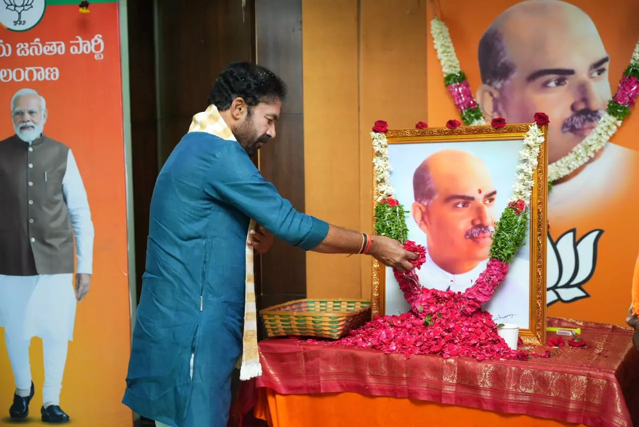 Hyderabad: BJP Leaders Pay Tribute to Shyamaprasad Mukherjee