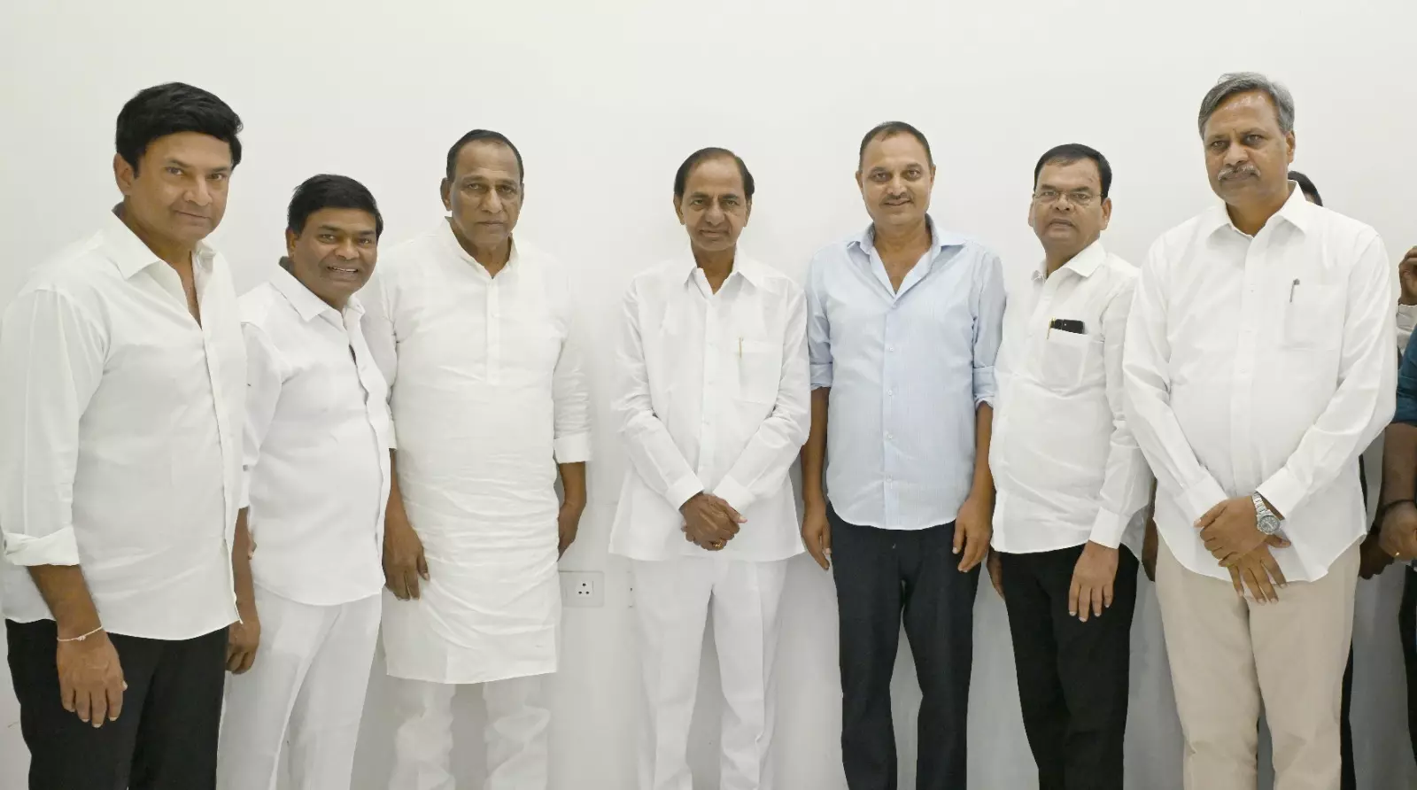 More BRS MLAs call on KCR, express support