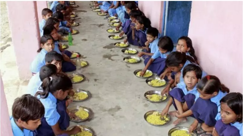 Review meeting held on mid-day meals in schools