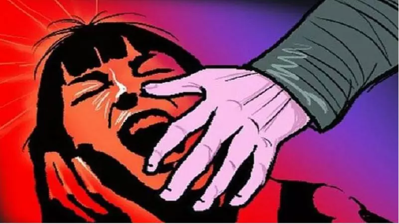 Vizag: Teen held for sexually assaulting 4-year-old girl